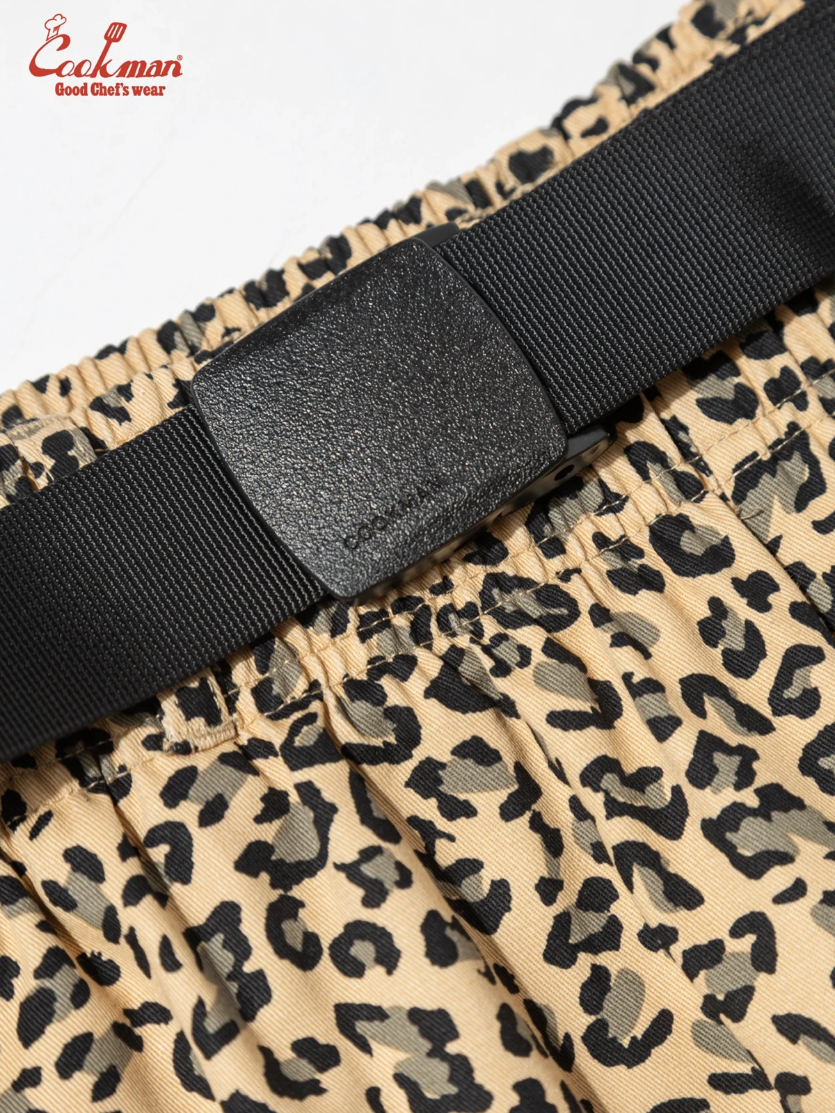 �����եѥ�� Chef Pants Semiwide Black Belt Vision Leopard Beige