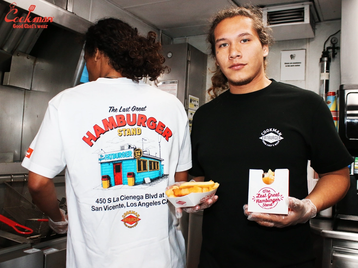 T����� FATBURGER First Location