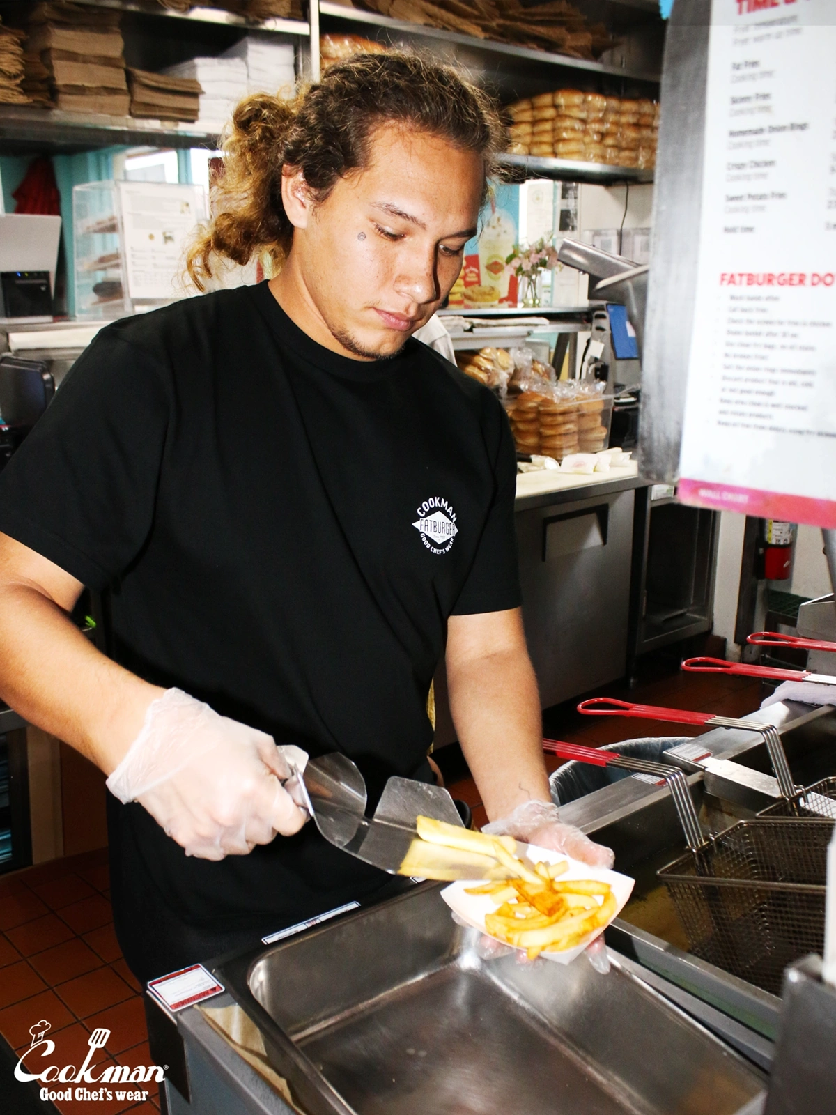 T����� FATBURGER First Location