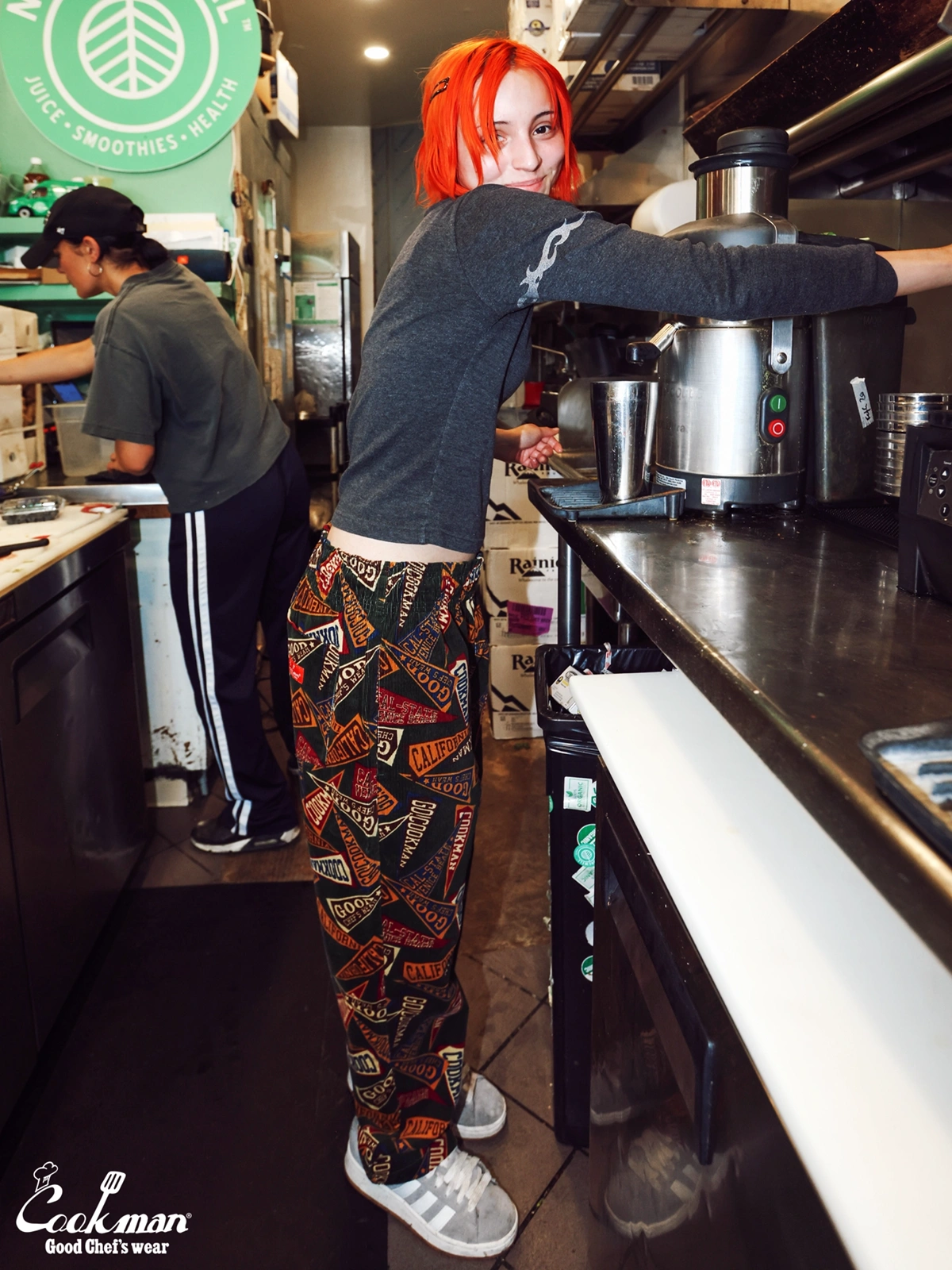 �����եѥ�� Chef Pants Semiwide Corduroy Pennant Green
