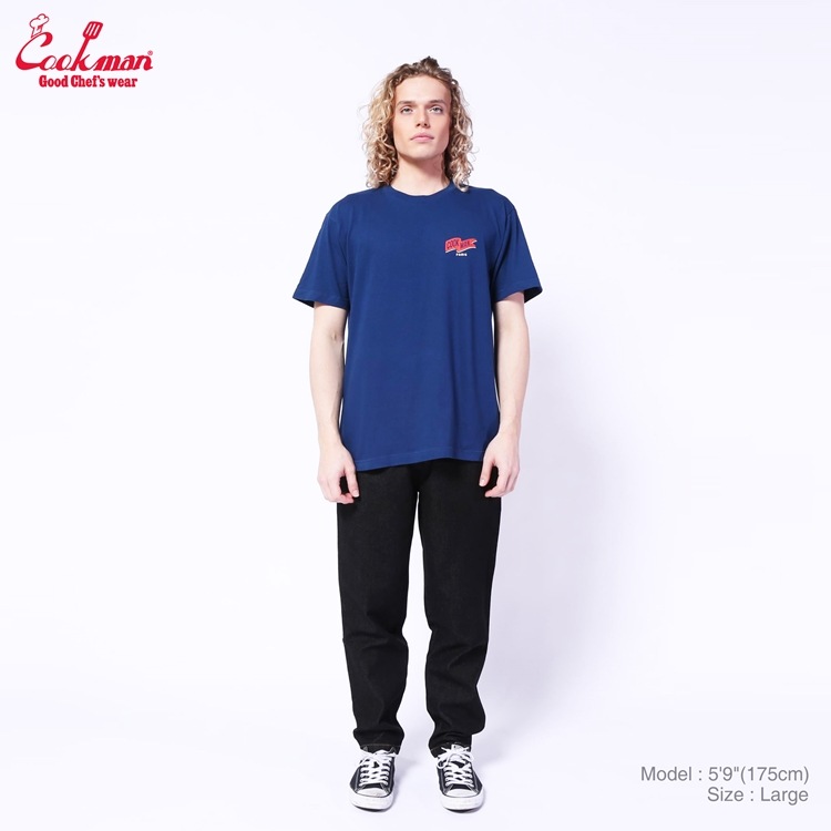 T����� Eiffel Tower