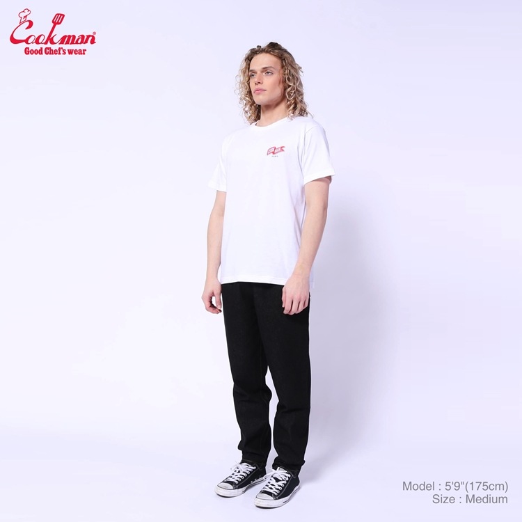 T����� Eiffel Tower