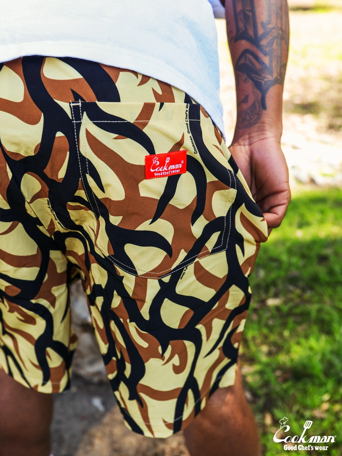 �����եѥ�� Chef Pants Short Light Tribal Camo Beige