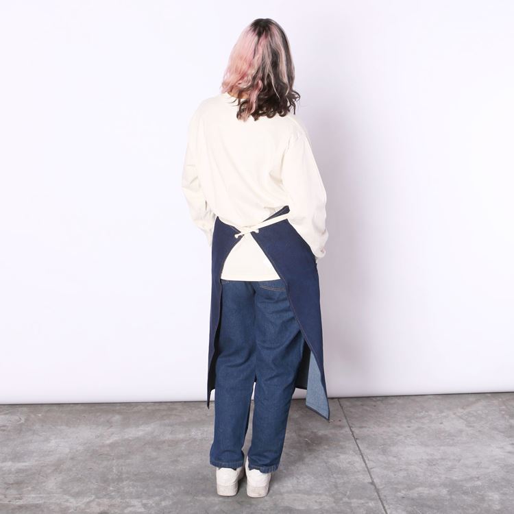 󥰥ץ Long Apron Denim Navy