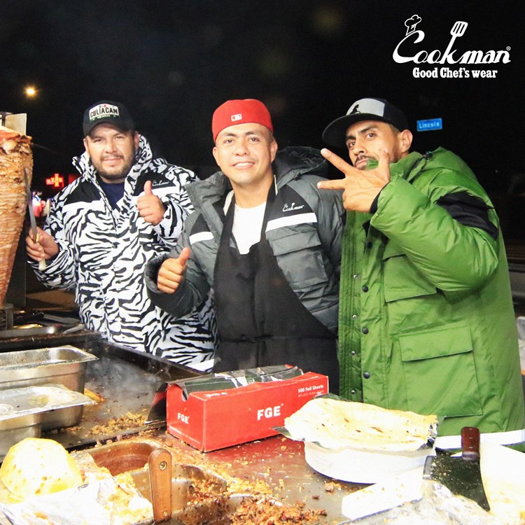 �ե꡼�������㥱�å� Freezer Jacket Olive