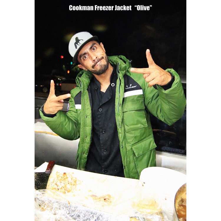 �ե꡼�������㥱�å� Freezer Jacket Olive