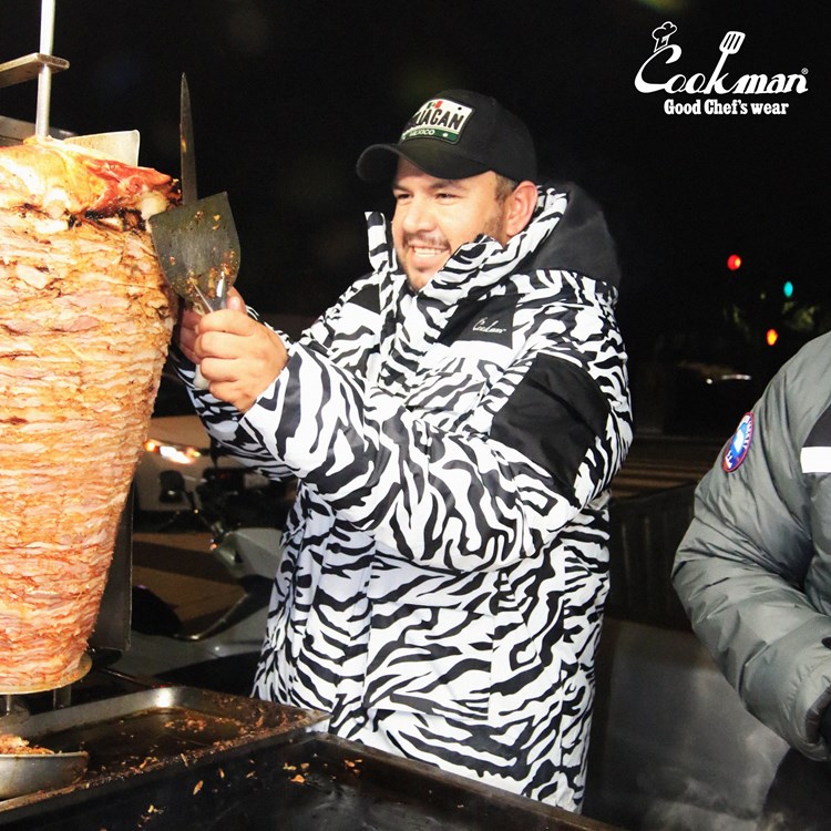 �ե꡼�������㥱�å� Freezer Jacket Zebra