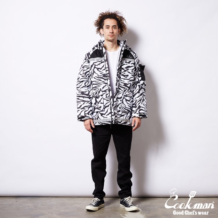 �ե꡼�������㥱�å� Freezer Jacket Zebra