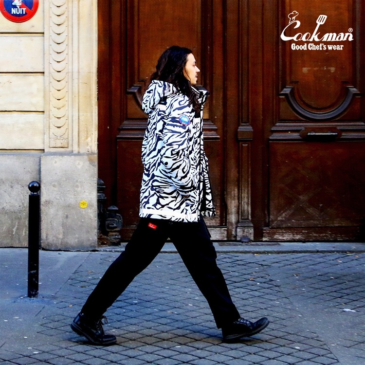 �ե꡼�������㥱�å� Freezer Jacket Zebra