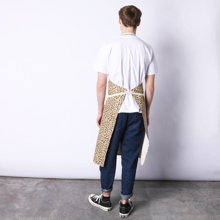 ���󥰥��ץ��� Long Apron Leopard