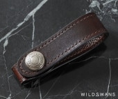 �磻��ɥ���� ���ɥ�ץ륢�å� �꡼�� �����ۥ���� �ʥ��顼�����祳�� SADDLE PULL UP LEAF WILD SWANS