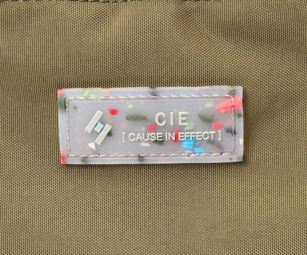 �����٤�Υ٥�ƥ��ա� CIE ���� �������� �ȡ��ȥХå�S �ʥ��顼�����꡼�֡� 042301