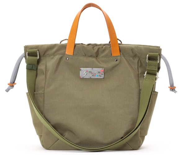 �����٤�Υ٥�ƥ��ա� CIE ���� �������� �ȡ��ȥХå�S �ʥ��顼�����꡼�֡� 042301