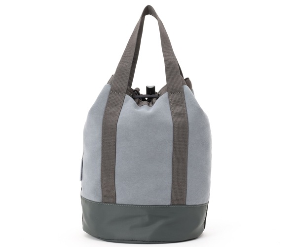 �����٤�Υ٥�ƥ��ա� �֥꡼�ե��� BRIEFING �ɥ������ȥ�󥰥ݡ��� COLLEGE DRAWSTRING POUCH �ʥ��顼�����졼�� BRA243L28