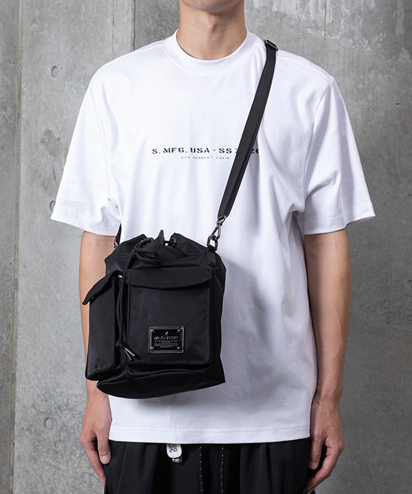 �����٤�Υ٥�ƥ��ա� MAKAVELIC �ޥ���٥�å� SIERRA DOUBLE POCKET SHOULDER POUCH ���������ݡ��� �ʥ��顼���֥�å��� 3126-10501