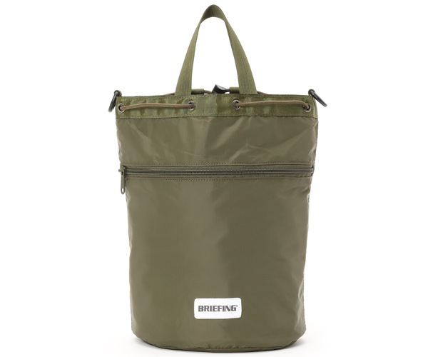 �����٤�Υ٥�ƥ��ա� �֥꡼�ե��� BRIEFING �ɥ������ȥ�󥰥ݡ��� COLLEGE DRAWSTRING POUCH �ʥ��顼�����꡼��� BRA243L28