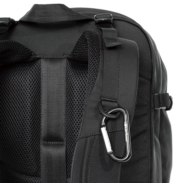 �����٤�Υ٥�ƥ��ա� KARRIMOR ����ޡ� tribute 40 ���å����å� �ʥ��顼���֥�å��� 501233-9000