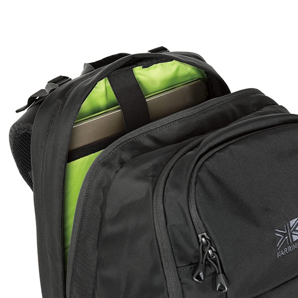 �����٤�Υ٥�ƥ��ա� KARRIMOR ����ޡ� tribute 40 ���å����å� �ʥ��顼���֥�å��� 501233-9000