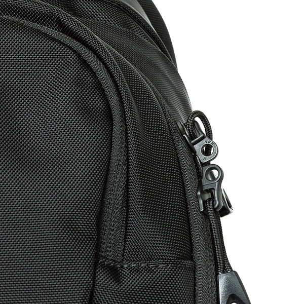 �����٤�Υ٥�ƥ��ա� KARRIMOR ����ޡ� tribute 40 ���å����å� �ʥ��顼���֥�å��� 501233-9000