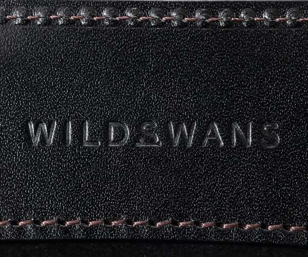 �����٤�Υ٥�ƥ��ա� �磻��ɥ���� ���ɥ�ץ륢�å� ��ȥ� ���������Хå� �ʥ��顼���֥�å��� SADDLE PULL UP RETRA WILD SWANS