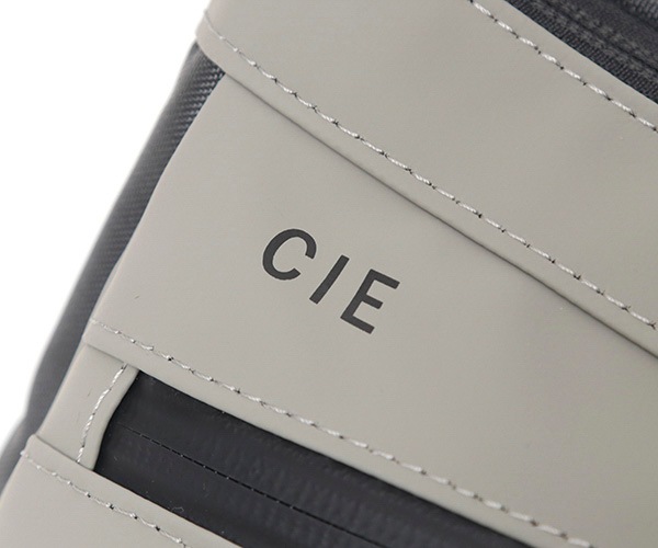 ٤Υ٥ƥա CIE  ꥢ ߥ˥01 ʥ顼졼 021803