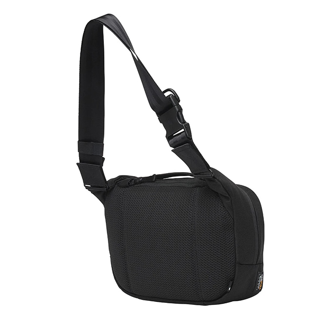 選べるノベルティ付】Incase インケース Tracks Sling 7L
