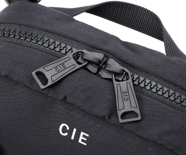 �����٤�Υ٥�ƥ��ա� CIE ���� �ƥ���� �ܥȥ륷������ �ʥ��顼���֥�å��� 042503