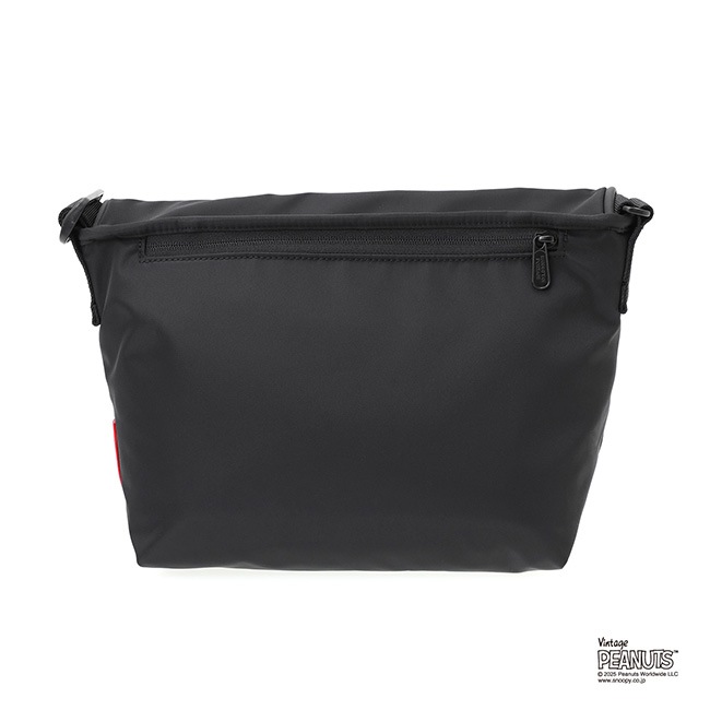 �����٤�Υ٥�ƥ��ա�Manhattan Portage �ޥ�ϥå���ݡ��ơ��� PEANUTS 2025 ��å��󥸥㡼�Хå� �ʥ��顼���֥�å��� MP1605JRSBPDMGNTPNS25