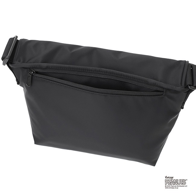 �����٤�Υ٥�ƥ��ա�Manhattan Portage �ޥ�ϥå���ݡ��ơ��� PEANUTS 2025 ��å��󥸥㡼�Хå� �ʥ��顼���֥�å��� MP1605JRSBPDMGNTPNS25