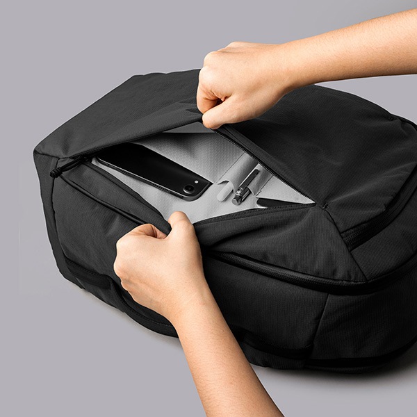 �����٤�Υ٥�ƥ��ա� ALPAKA ����ѥ� TRAVERSE BACKPACK �Хå��ѥå� �ʥ��顼���֥�å��� 4256