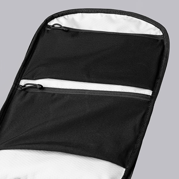 �����٤�Υ٥�ƥ��ա� ALPAKA ����ѥ� TRAVERSE BACKPACK �Хå��ѥå� �ʥ��顼���֥�å��� 4256