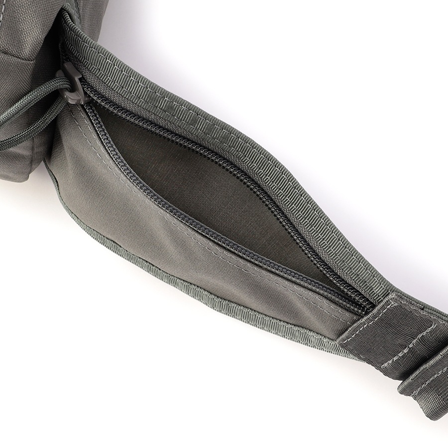 �����٤�Υ٥�ƥ��ա� �֥꡼�ե��� BRIEFING �ܥǥ��Хå� FREIGHTER RAMBLER SQD �ʥ��顼���֥�å��� BRA231L30