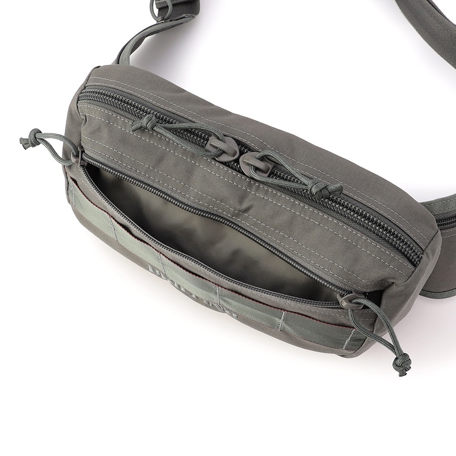 �����٤�Υ٥�ƥ��ա� �֥꡼�ե��� BRIEFING �ܥǥ��Хå� FREIGHTER RAMBLER SQD �ʥ��顼���֥�å��� BRA231L30