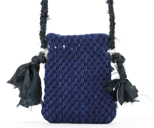 �����٤�Υ٥�ƥ��ա� �ݡ��������饷�å� ����ɡ� OMAMORI POUCH W / SILK & SILVER S �ݡ��� S �ʥ��顼���֥롼�� PORTER CLASSIC 001-4018