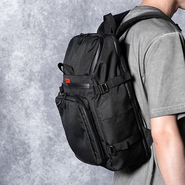 �����٤�Υ٥�ƥ��ա� MAKAVELIC �ޥ���٥�å� CHASE RECTANGLE 4 DAYPACK �ǥ��ѥå� �ʥ��顼���֥�å��� 3125-10113