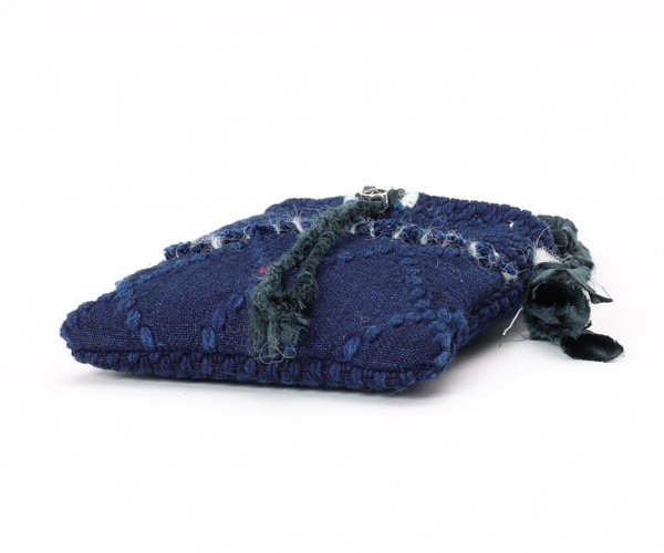 �����٤�Υ٥�ƥ��ա� �ݡ��������饷�å� ����ɡ� OMAMORI POUCH W / SILK & SILVER M �ݡ��� M �ʥ��顼���֥롼�� PORTER CLASSIC 001-4019