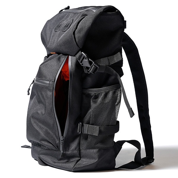 �����٤�Υ٥�ƥ��ա� MAKAVELIC �ޥ���٥�å� CHASE DOUBLE LINE 4 BACKPACK �Хå��ѥå� �ʥ��顼���֥�å��� 3125-10114