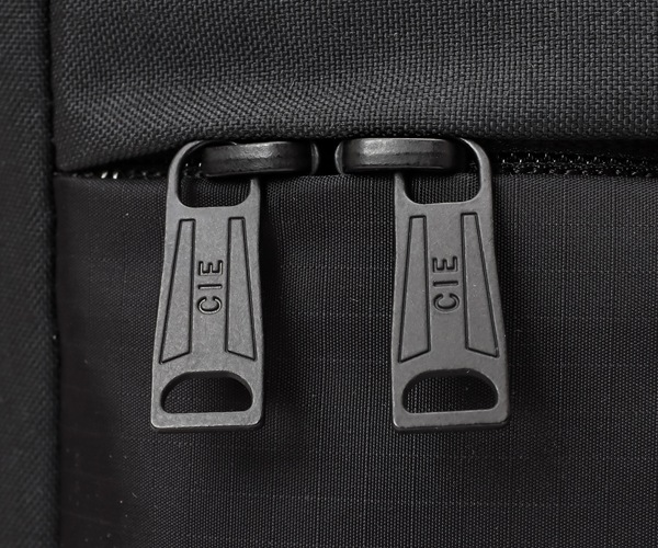 �����٤�Υ٥�ƥ��ա� CIE ���� �ץ饤���� 2WAY�Хå��ѥå� �ʥ��顼���֥�å��� 035000