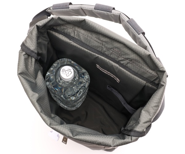 �����٤�Υ٥�ƥ��ա� CIE ���� �ץ饤���� 2WAY�Хå��ѥå� �ʥ��顼�����졼�� 035000