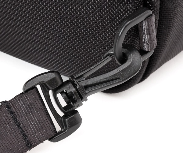 �����٤�Υ٥�ƥ��ա� Manhattan Portage BLACK LABEL �ޥ�ϥå���ݡ��ơ��� �֥�å��졼�٥� �֥꡼�ե����� �ʥ��顼���֥�å��� MP1758VGLBL