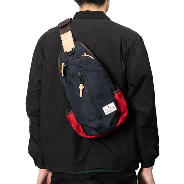 �����٤�Υ٥�ƥ��ա� MAKAVELIC �ޥ���٥�å� TRUCKS COCOON 4 BODY BAG �ܥǥ��Хå� �ʥ��顼���������ͥ��ӡ��ߥ�åɡ� 3124-10301