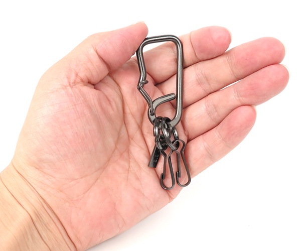 CIE シー ブラス キーフォブ カラビナタイプ （カラー：ブラック