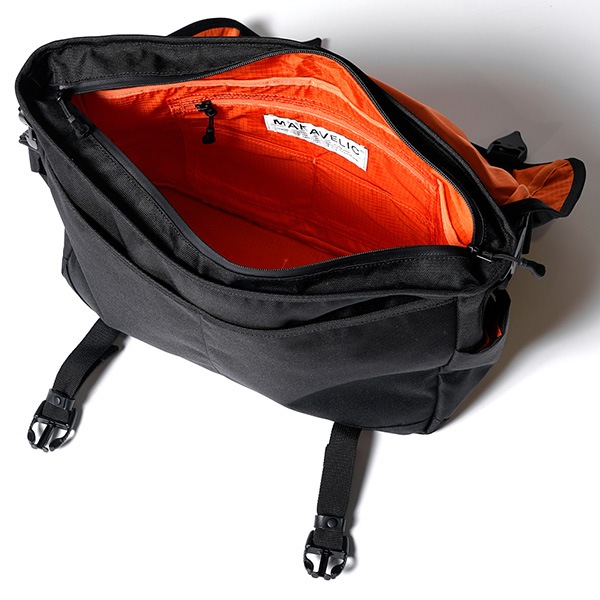 �����٤�Υ٥�ƥ��ա� MAKAVELIC �ޥ���٥�å� CHASE SIGNAL MESSENGER BAG ��å��󥸥㡼�Хå� �ʥ��顼���֥�å��� 3125-10517