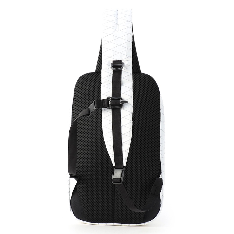 �����٤�Υ٥�ƥ��ա� �֥꡼�ե��� BRIEFING �ܥǥ��Хå� MFC SLING XP �ʥ��顼���֥�å��� BRA241L74