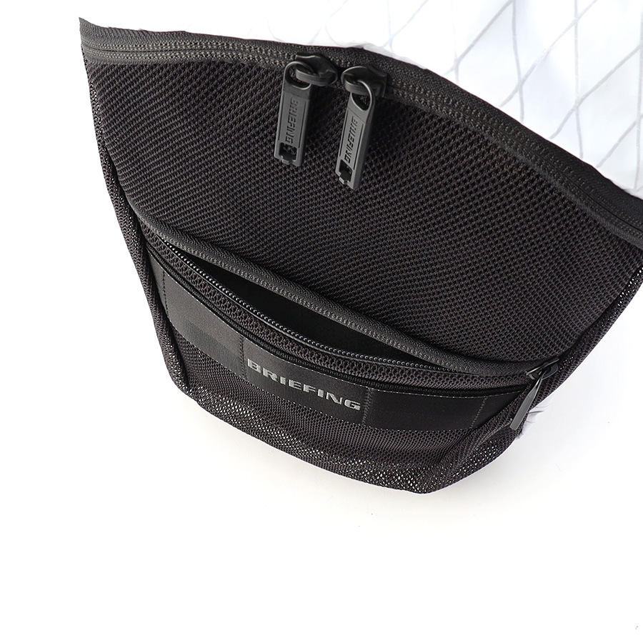 �����٤�Υ٥�ƥ��ա� �֥꡼�ե��� BRIEFING �ܥǥ��Хå� MFC SLING XP �ʥ��顼���֥�å��� BRA241L74