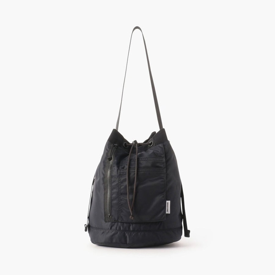 �����٤�Υ٥�ƥ��աۥ֥꡼�ե��� BRIEFING �ɥ������ȥ�󥰥������� L DRAWSTRING SHOULDER L �ʥ��顼���֥�å��� BRA253L54
