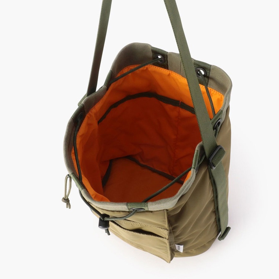 �����٤�Υ٥�ƥ��աۥ֥꡼�ե��� BRIEFING �ɥ������ȥ�󥰥������� L DRAWSTRING SHOULDER L �ʥ��顼���֥�å��� BRA253L54