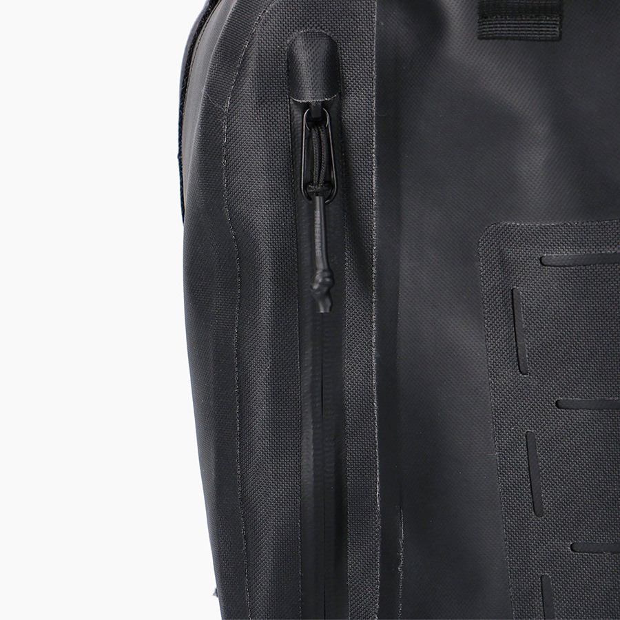 �����٤�Υ٥�ƥ��ա� �֥꡼�ե��� BRIEFING �Хå��ѥå� RAINTO PACK �ʥ��顼���֥�å��� BRA241P66