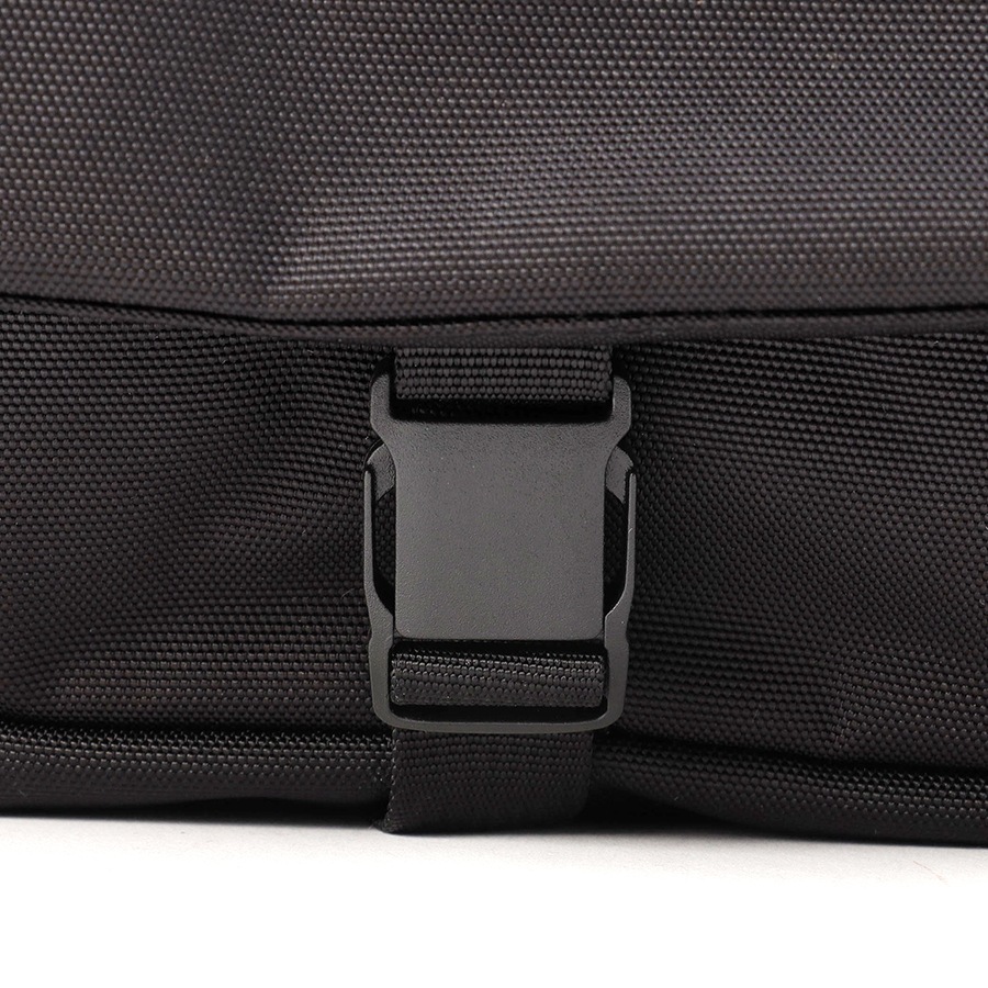 �����٤�Υ٥�ƥ��ա� �֥꡼�ե��� BRIEFING ��å��󥸥㡼�Хå� S MFC MESSENGER S WR �ʥ��顼���֥�å��� BRA243L02