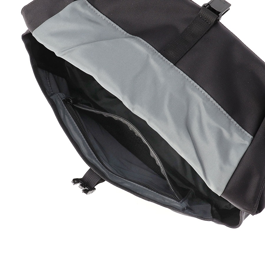 �����٤�Υ٥�ƥ��ա� �֥꡼�ե��� BRIEFING ��å��󥸥㡼�Хå� S MFC MESSENGER S WR �ʥ��顼���֥�å��� BRA243L02